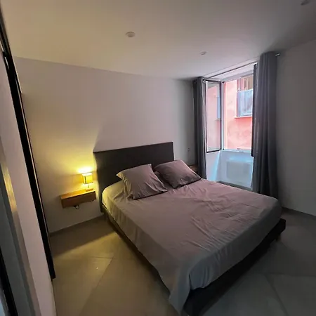 T3 Place Du Marche Apartment *