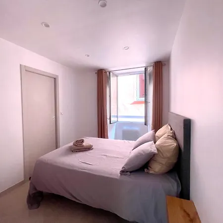 T3 Place Du Marche Apartment *