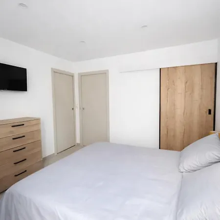 T3 Place Du Marche *