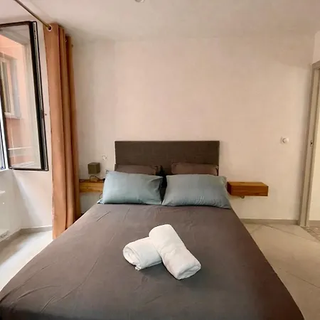 T3 Place Du Marche Lägenhet