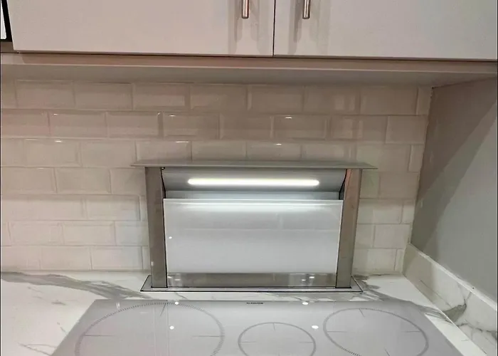 T3 Place Du Marche * Bastia (Corsica)