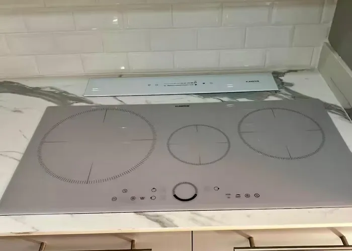 T3 Place Du Marche Bastia (Corsica)